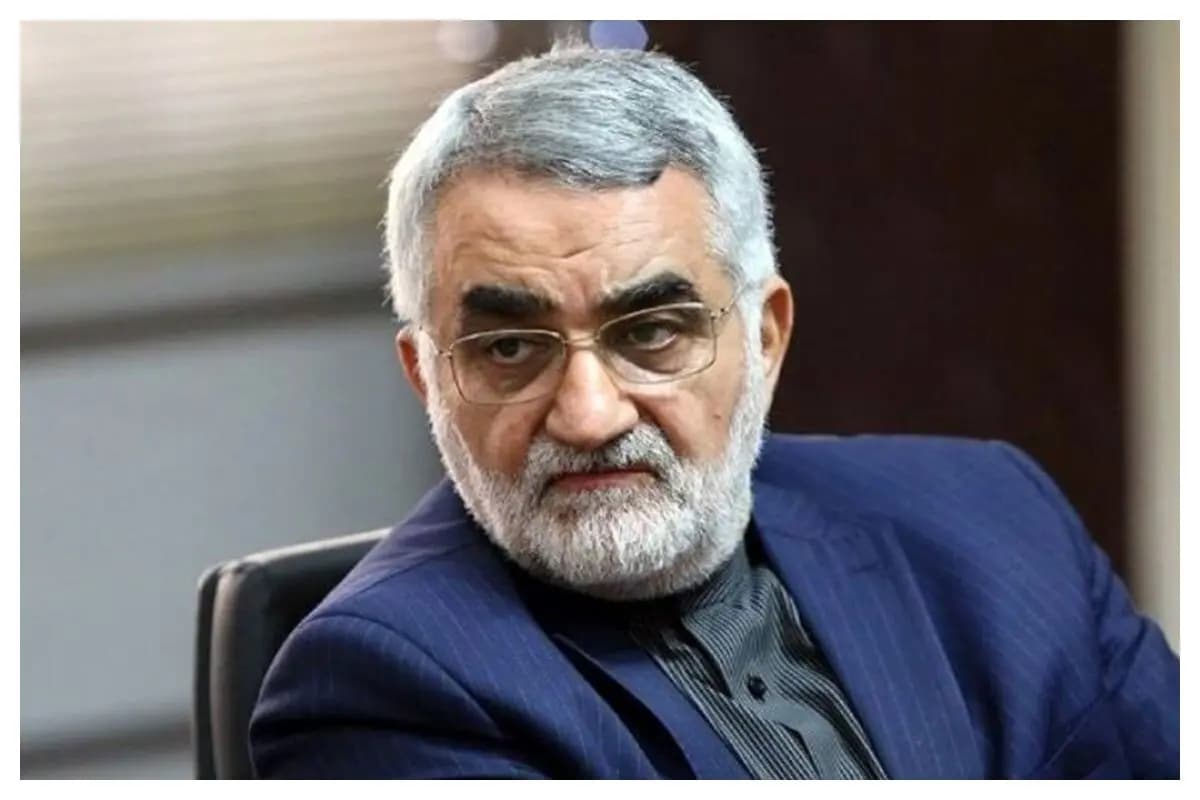 تصویر خبر: بروجردی: استیضاح عراقچی در شرایط جنگ منطقی نیست