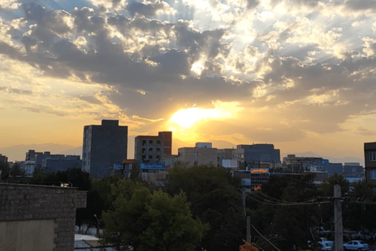 تصویر خبر: استقرار هوای پایدار و ورود سامانه بارشی به اردبیل