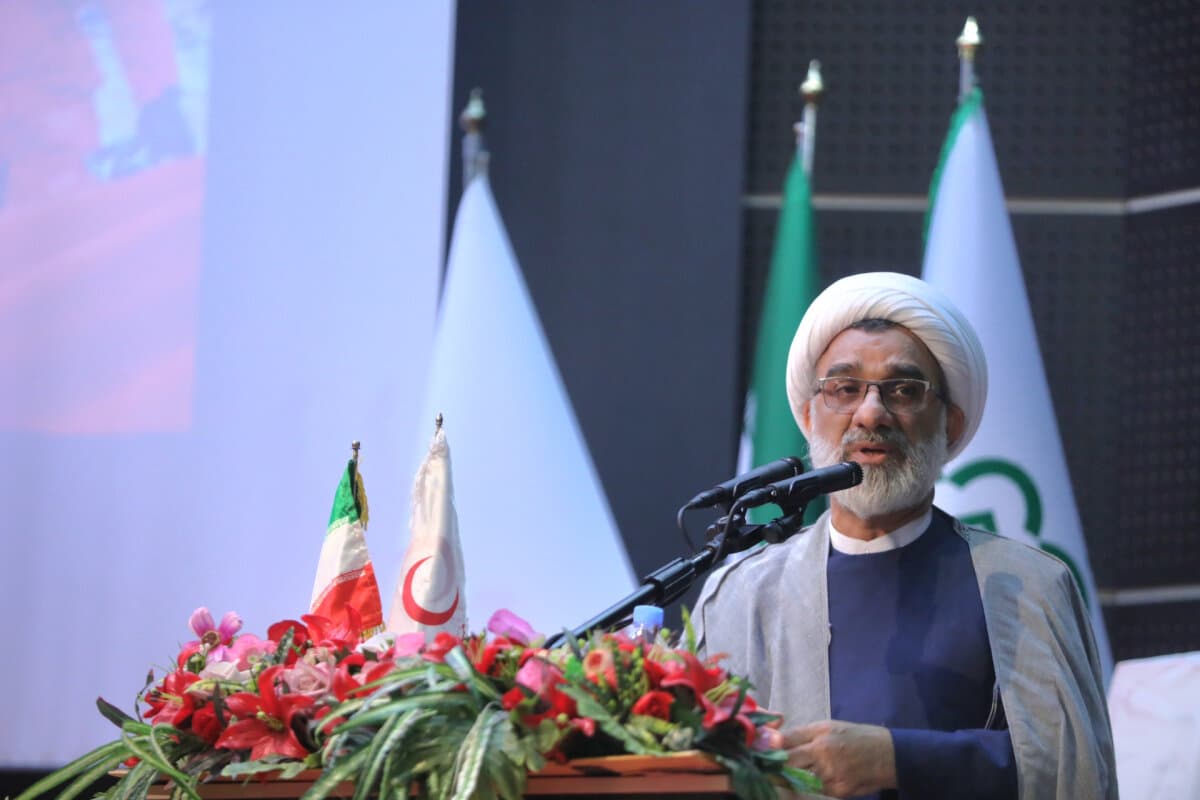 تصویر خبر: شهید طهرانچی از توانایی تبدیل دانش تخصصی به راه‌حل‌های عملی برای مسائل کشور برخوردار بود