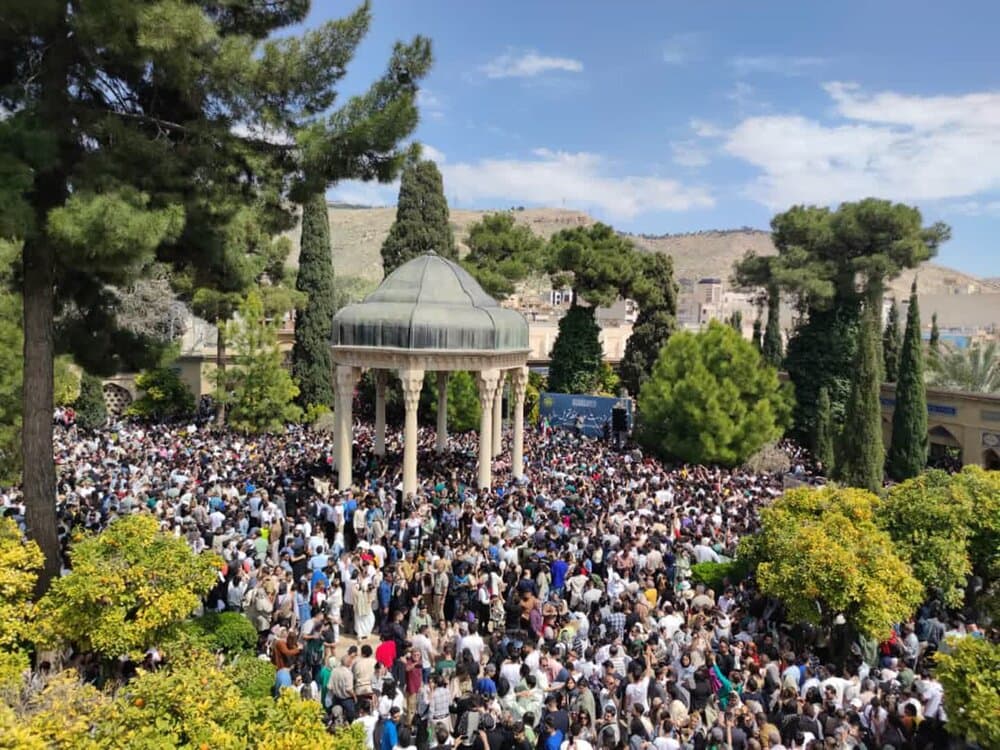 تصویر خبر: شهردار: توسعه زیرساخت‌های گردشگری شیراز برای افزایش ماندگاری مسافران دنبال می‌شود