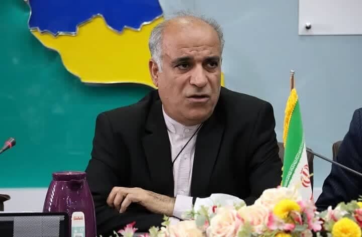 تصویر خبر: زارعی: دولت برای ترمیم حقوق کارکنان و نیروهای مسلح اقدام کند