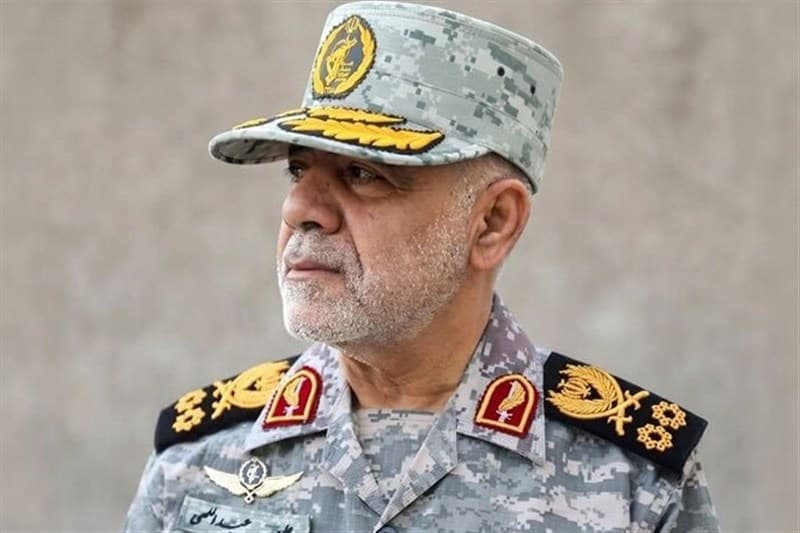 تصویر خبر: سرلشکر عبداللهی: فراجا در شرایط جنگی محکم و استوار ایستاد