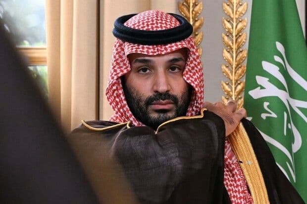 تصویر خبر: وال‌استریت ژورنال: ولیعهد عربستان در میان پناهگاه‌ها جابه‌جا می‌شود